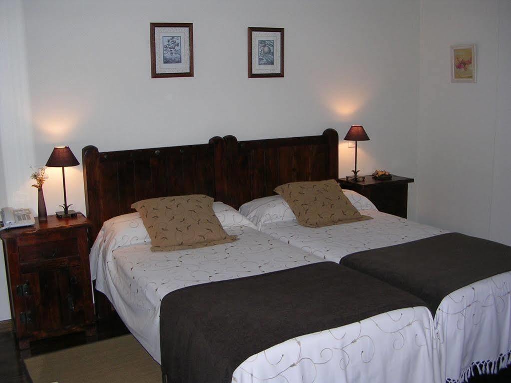 El Castro Guest House Arancedo Bagian luar foto