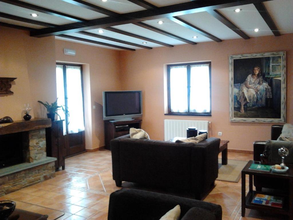 El Castro Guest House Arancedo Bagian luar foto